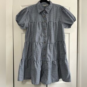 Cute plaid dress 💙